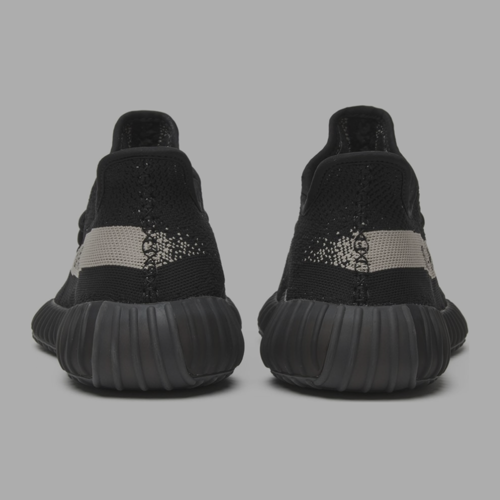 Yeezy Boost 350 V2 'Oreo'