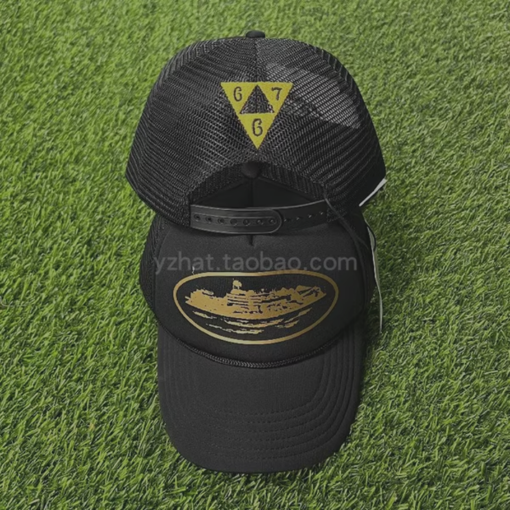 Corteiz Trucker Hat Gold Logo 'Black'