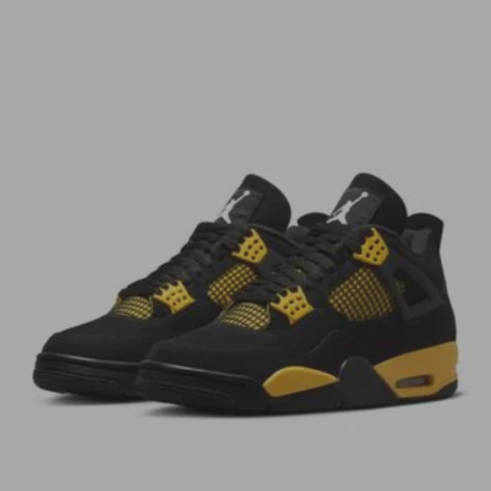 Air Jordan 4 Retro 'Yellow Thunder'