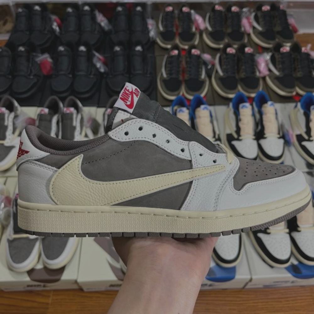 Air Jordan 1 x Travis Scott Retro Low OG TD 'Reverse Mocha'