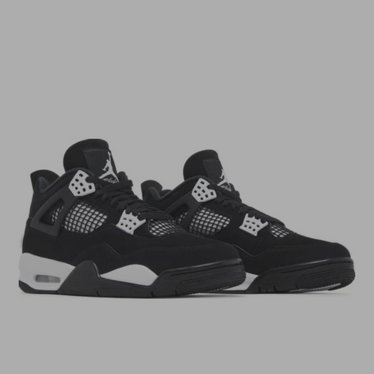 Air Jordan 4 Retro 'White Thunder'
