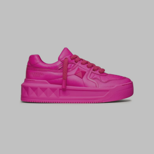 Valentino Garavani Low Top Sneakers 'Pink'